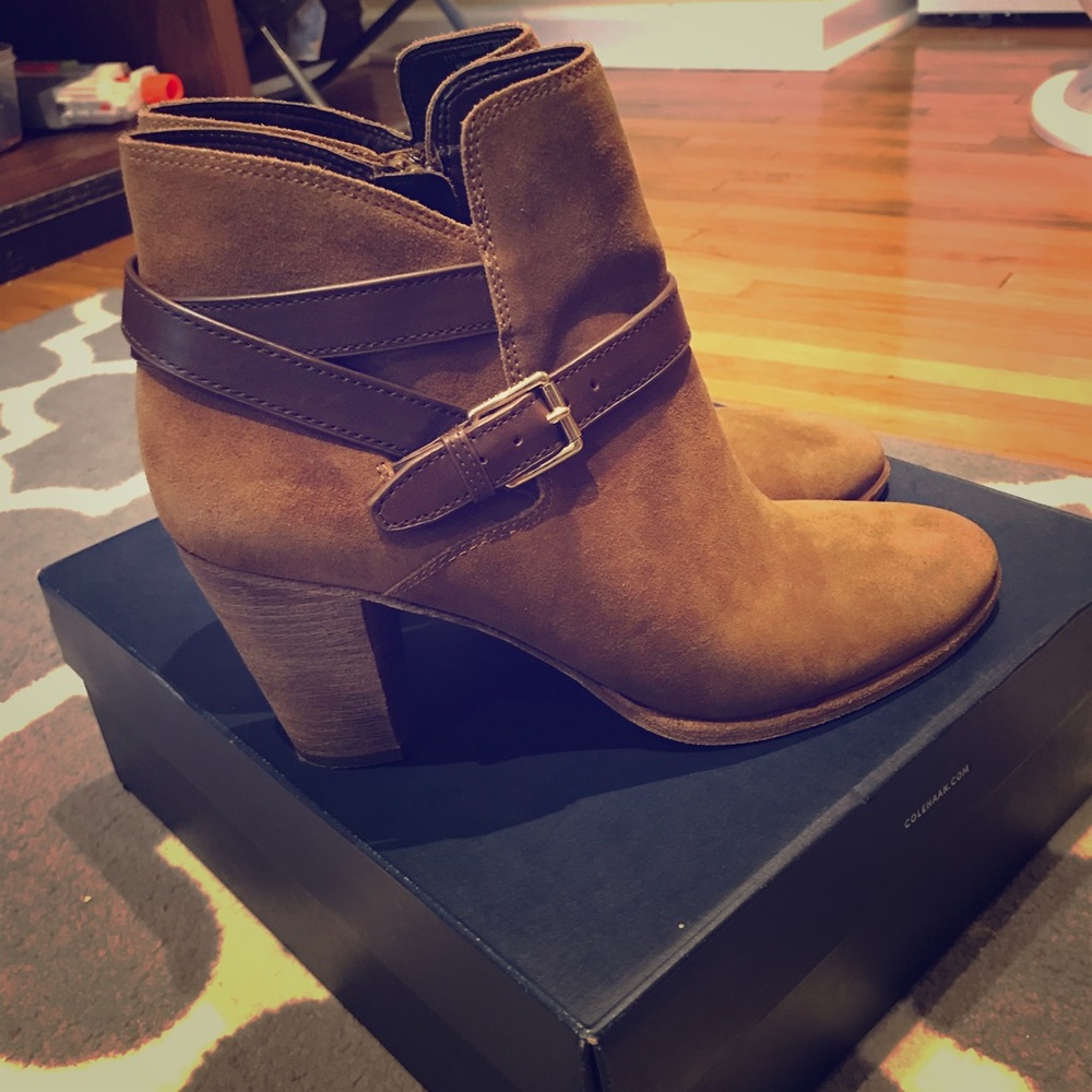 Like New Cole Haan Boots